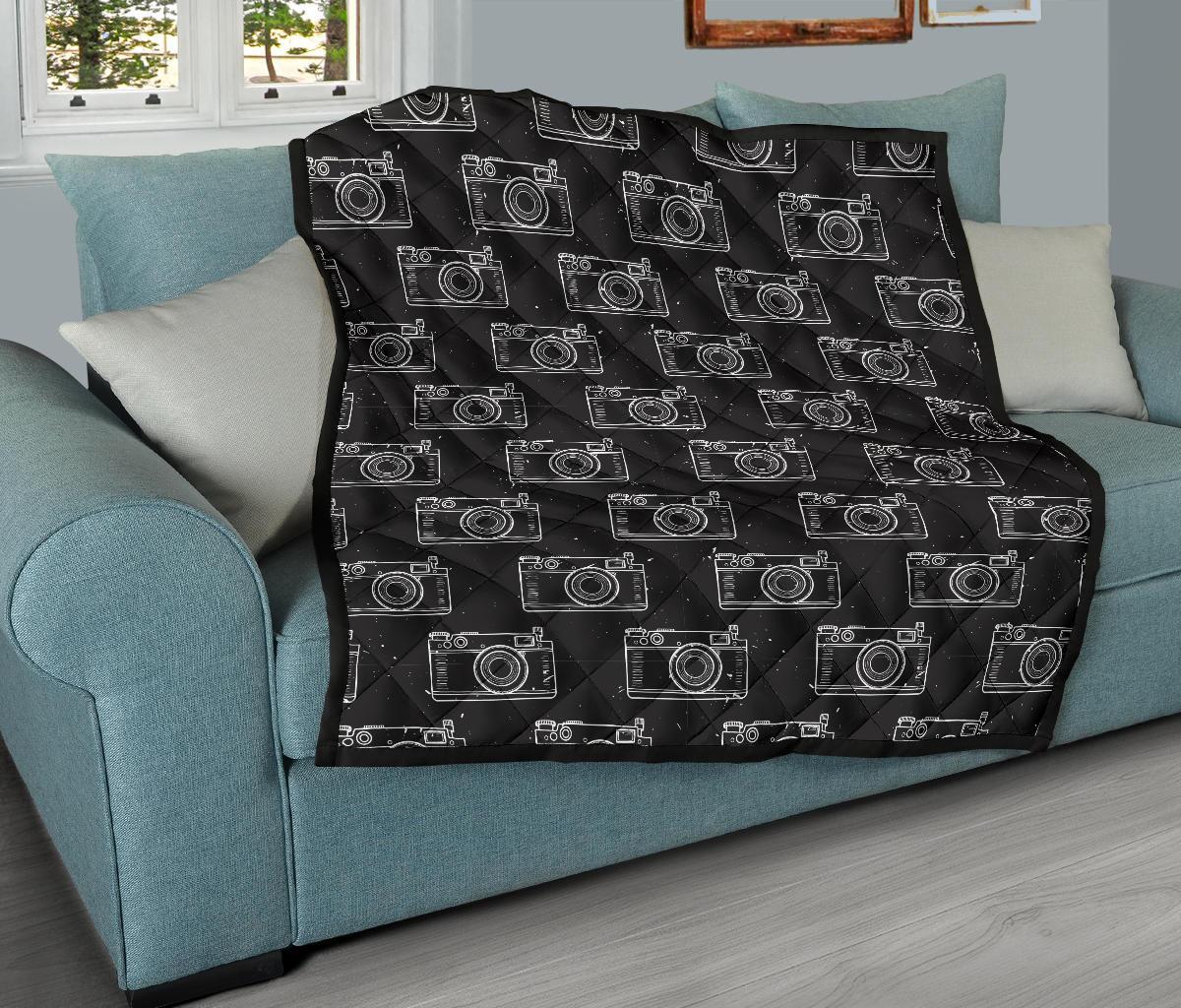 Black Camera Print Pattern Quilt-grizzshop