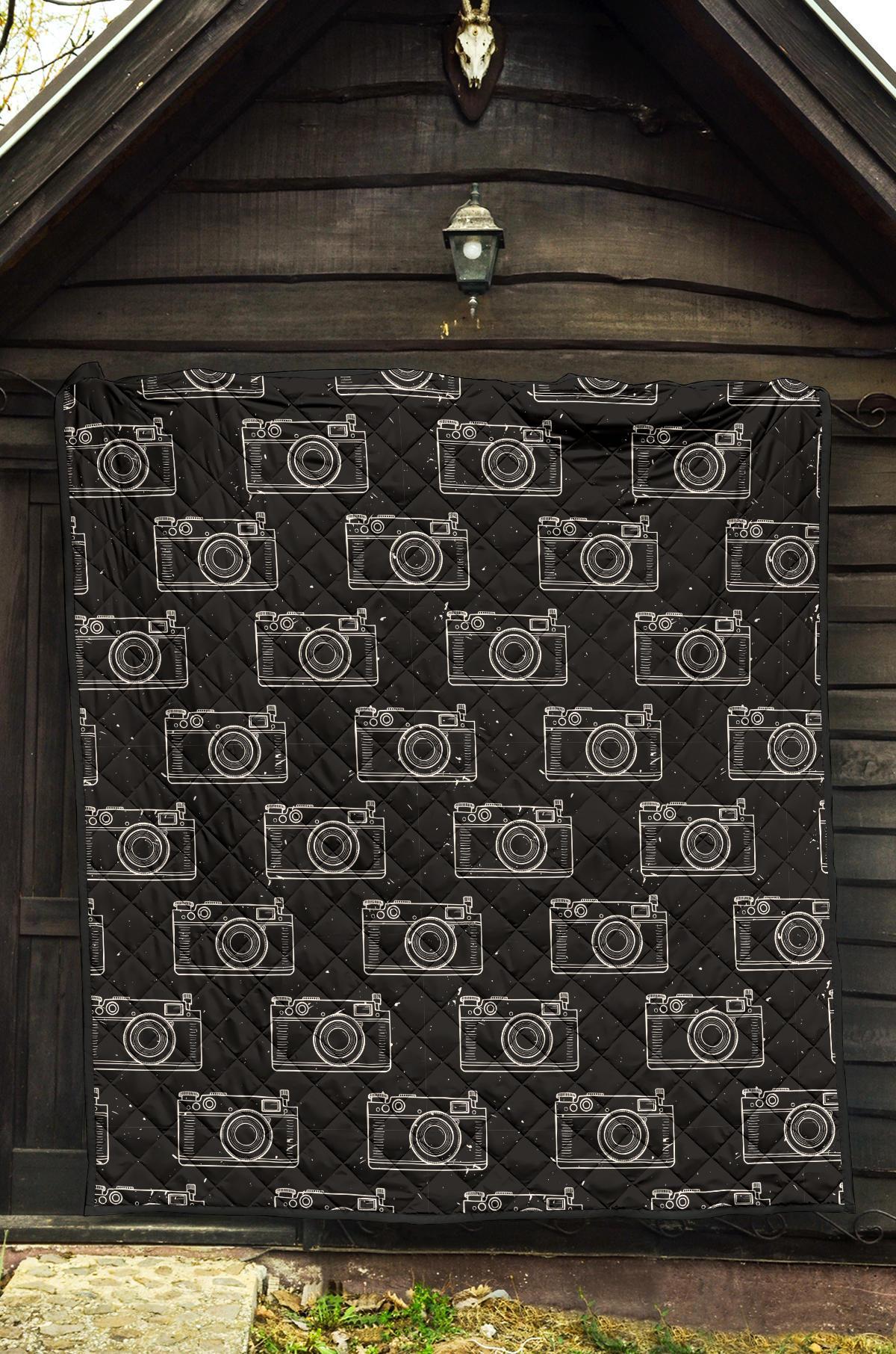 Black Camera Print Pattern Quilt-grizzshop