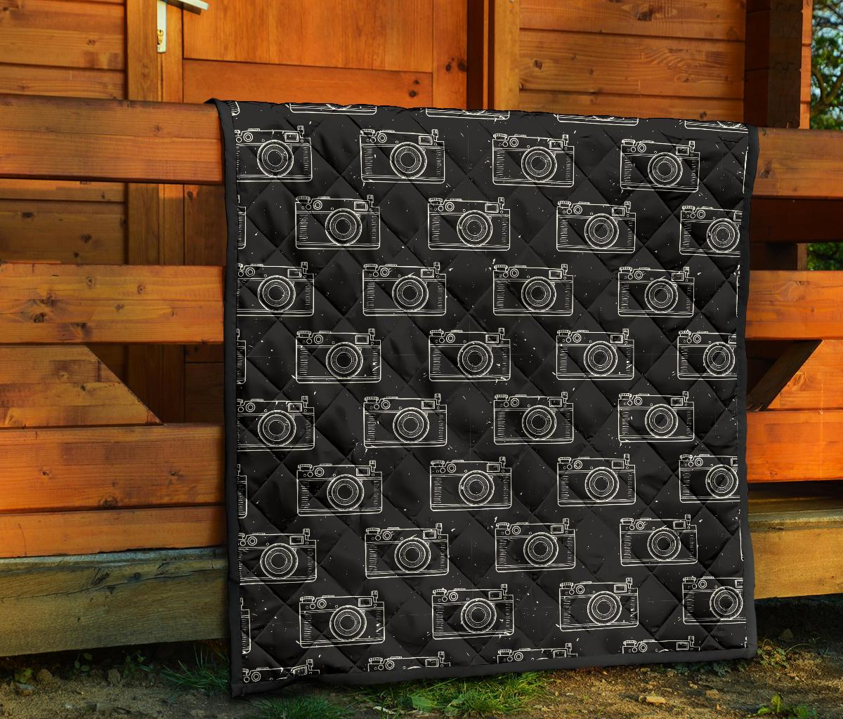 Black Camera Print Pattern Quilt-grizzshop