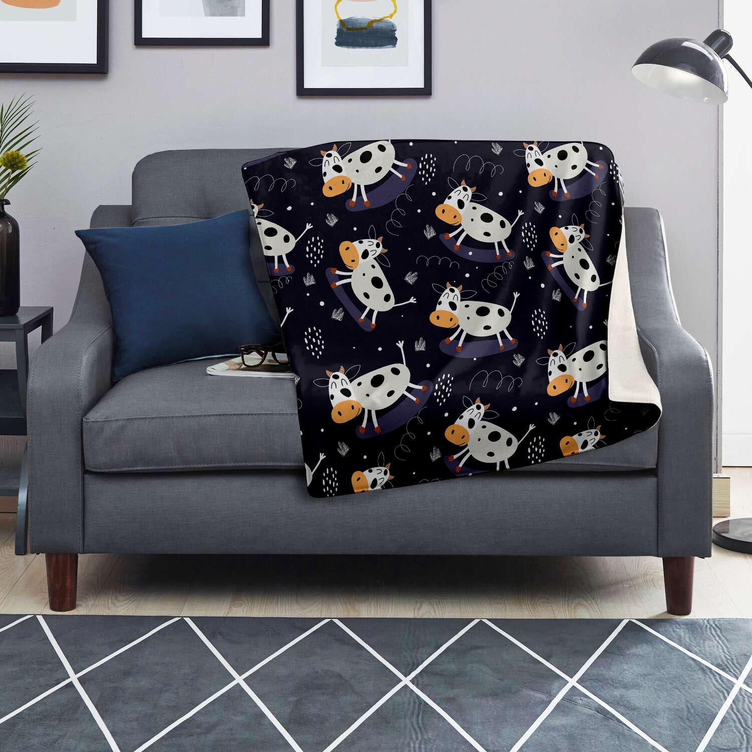 Black Cartoon Cow Print Blanket-grizzshop