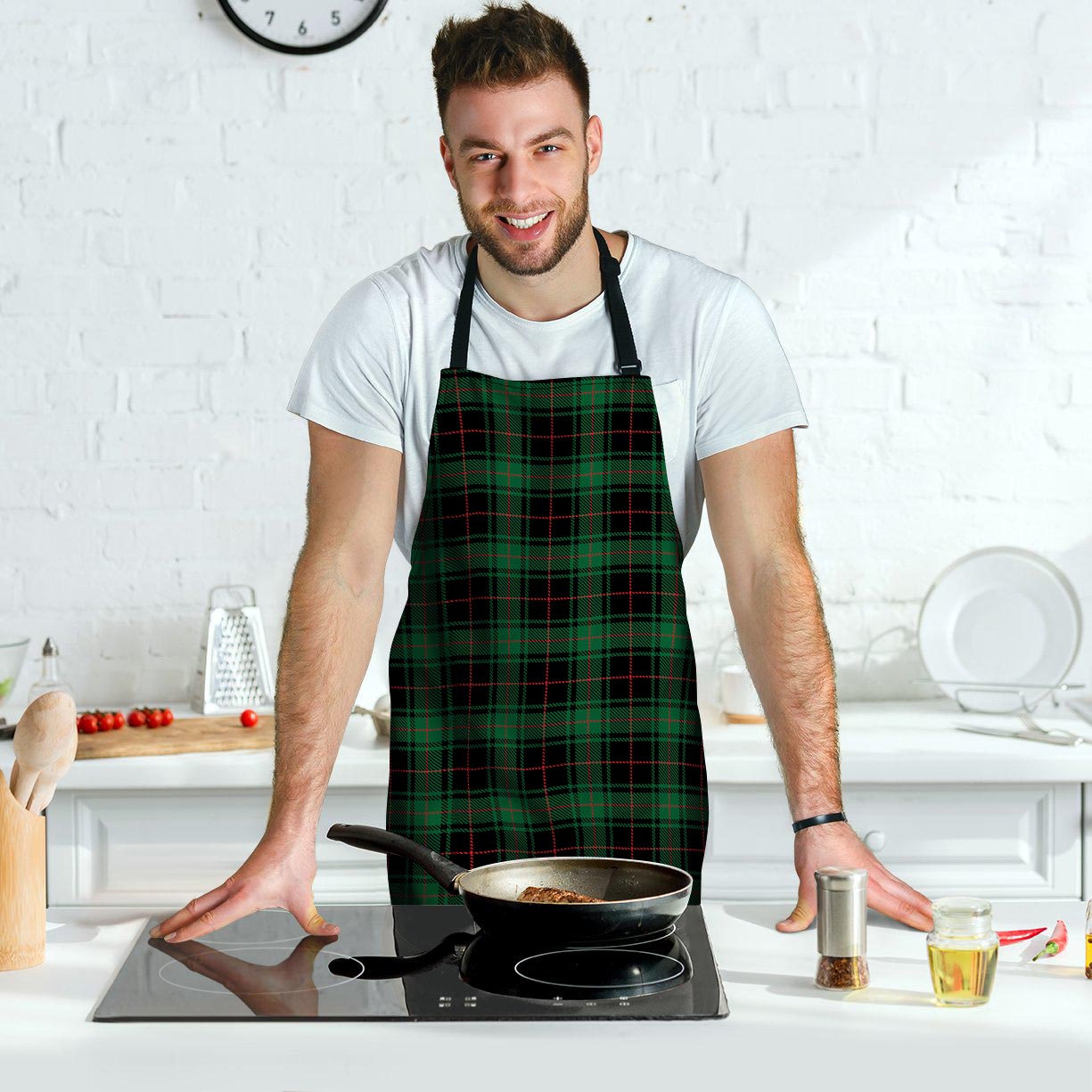 Black Green Plaid Tartan Men's Apron-grizzshop