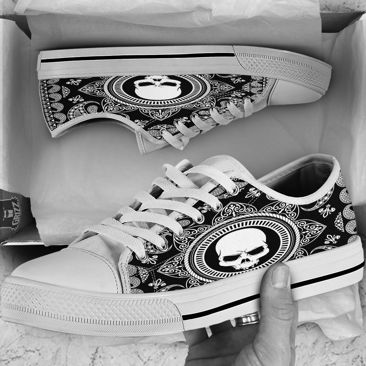 Black Skull Bandana Print White Low Top Shoes-grizzshop