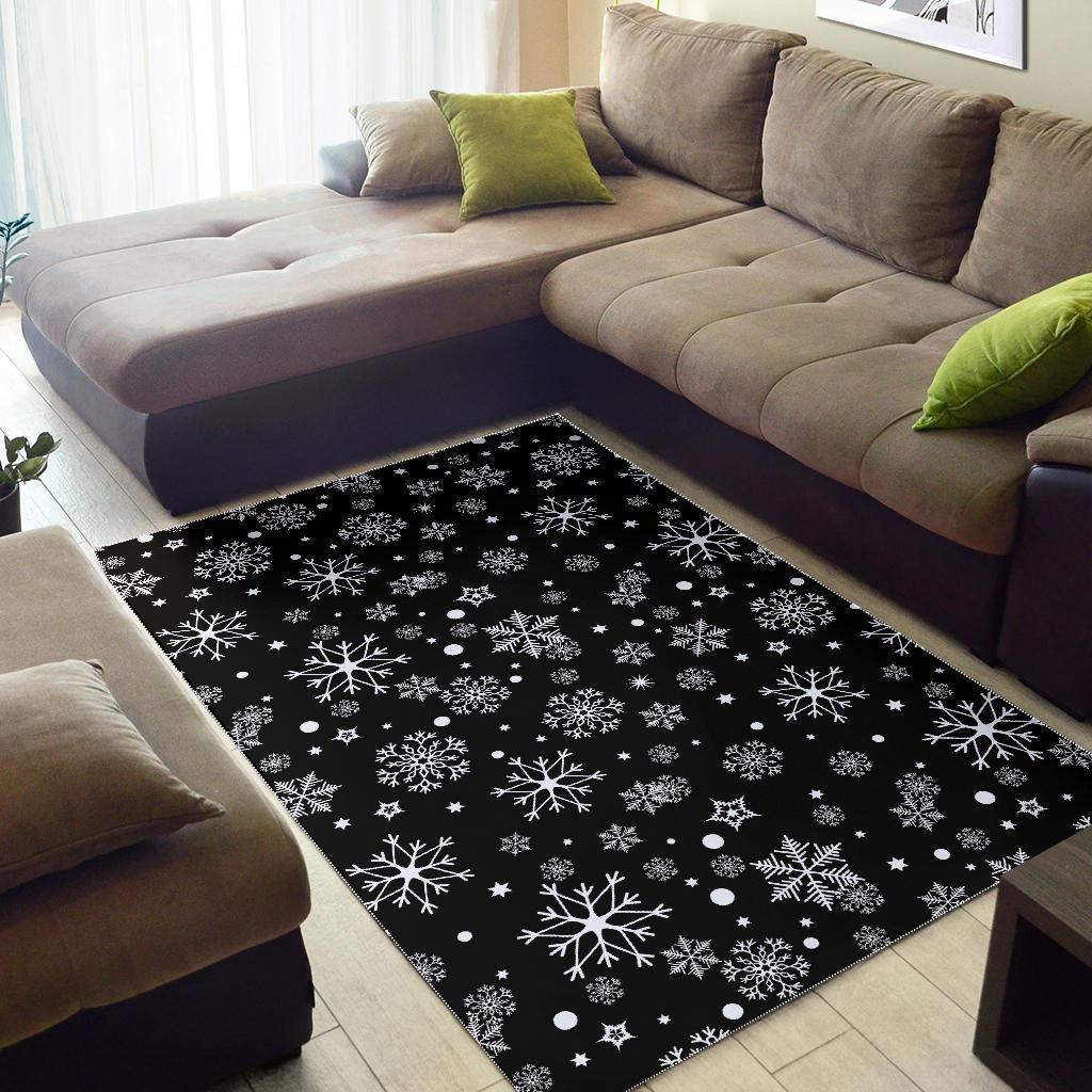 Black Snowflake Pattern Print Floor Mat-grizzshop