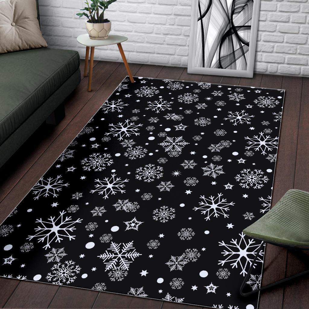 Black Snowflake Pattern Print Floor Mat-grizzshop