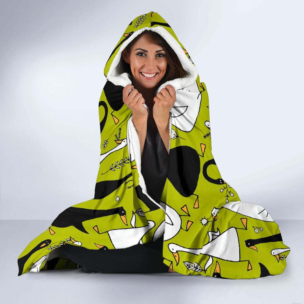 Black White Duck Mallard Pattern Prin Hooded Blanket-grizzshop