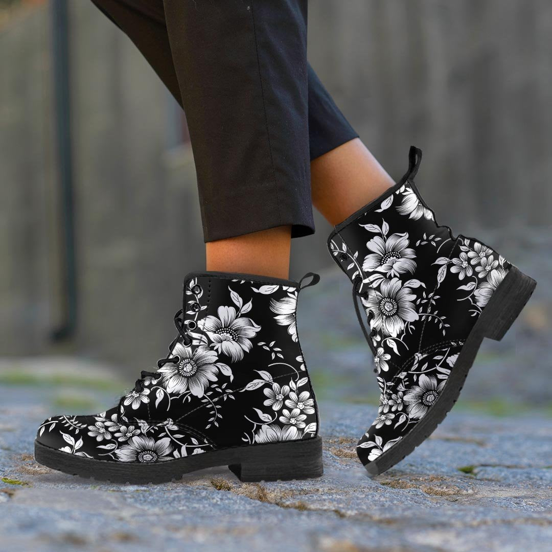 Black White Floral Print Men's Boots-grizzshop