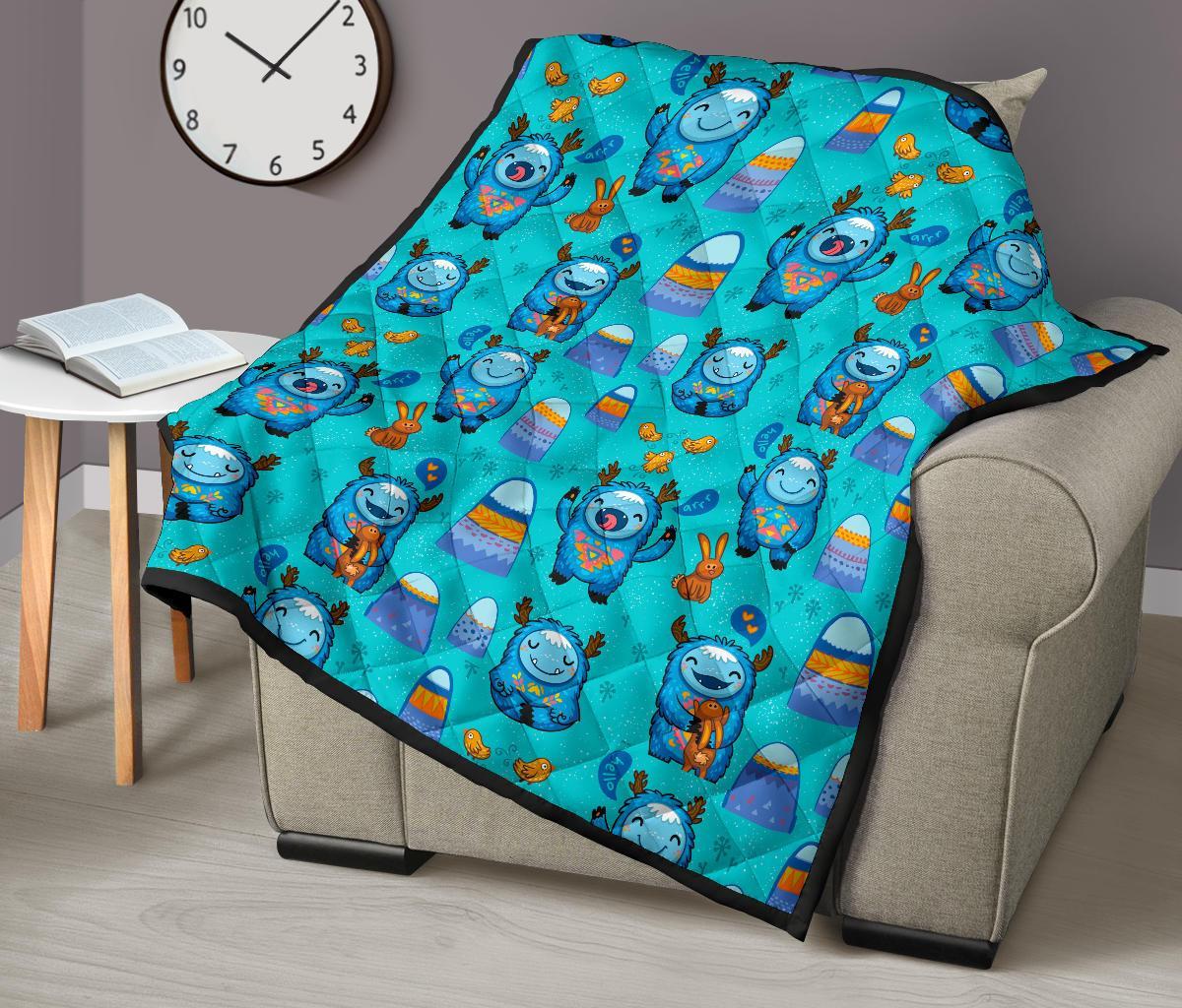 Blue Bigfoot Pattern Print Quilt-grizzshop