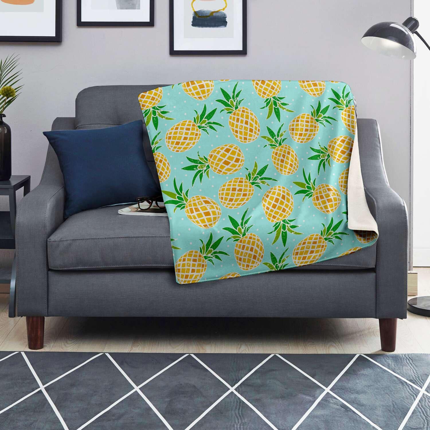 Blue Pineapple Print Blanket-grizzshop