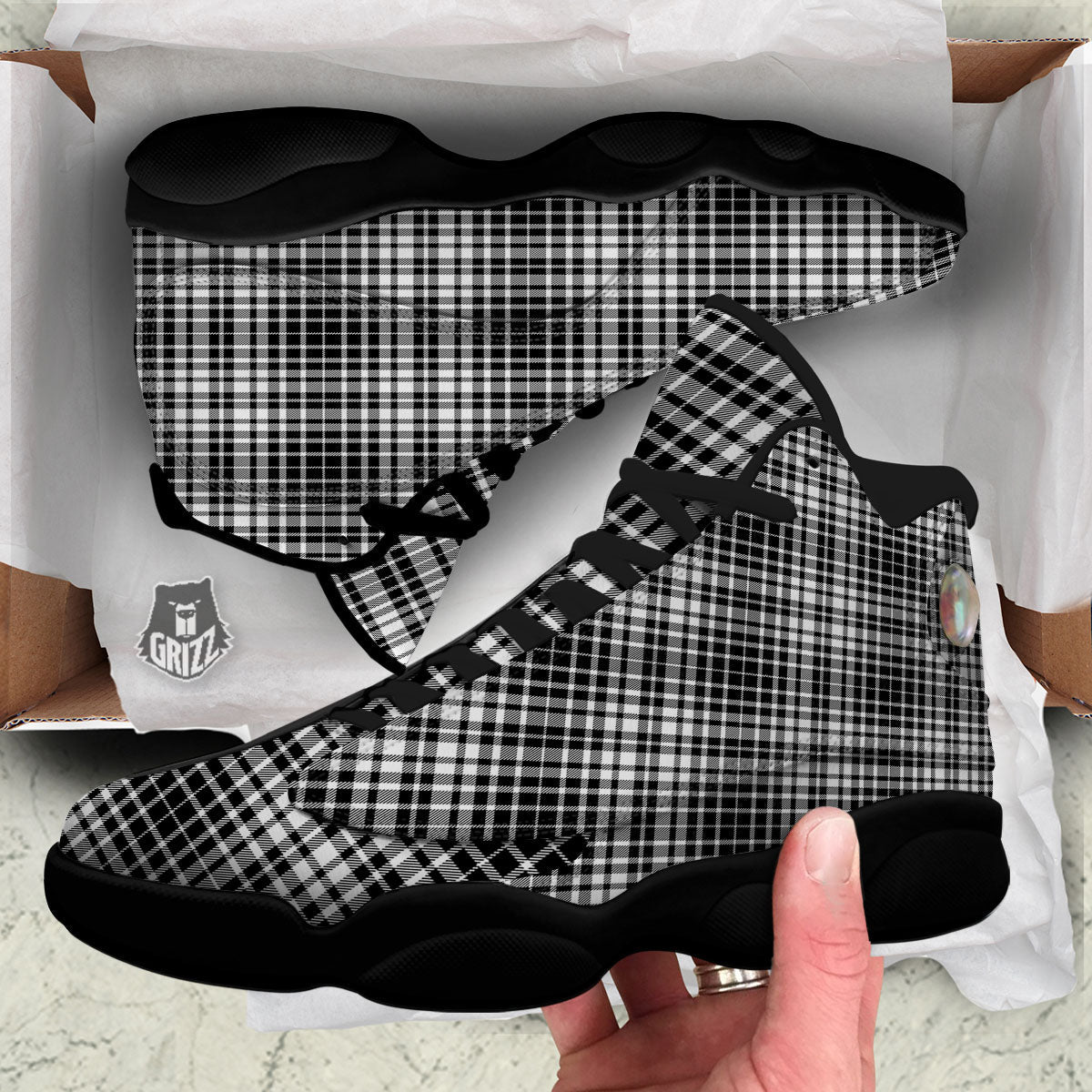 Border Tartan White And Black Print Black Basketball Shoes-grizzshop