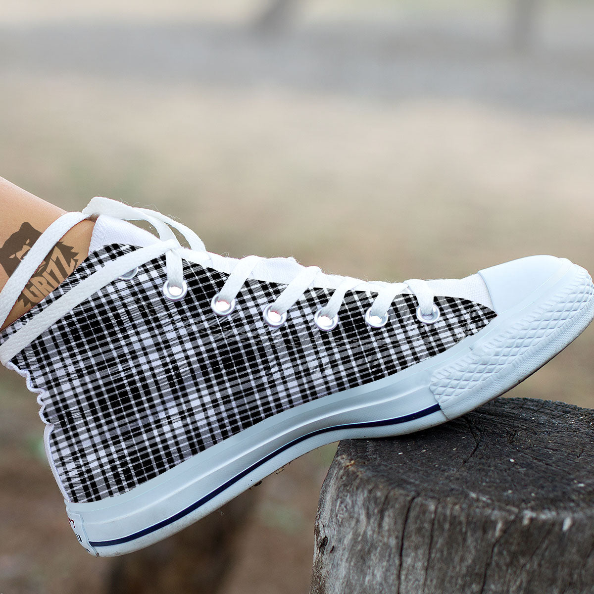 Border Tartan White And Black Print White High Top Shoes-grizzshop