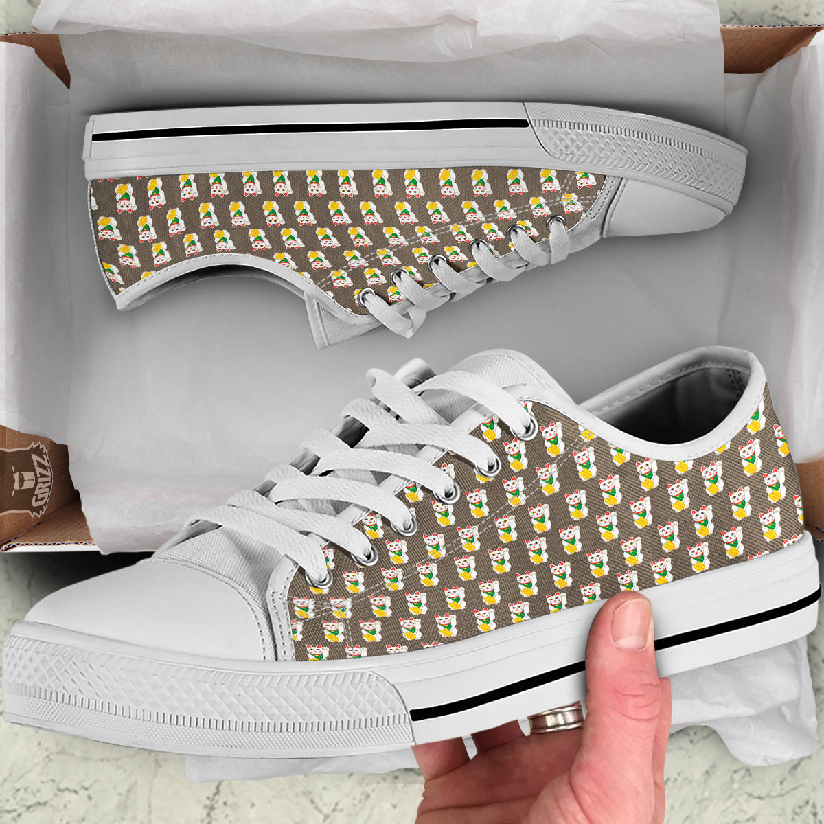 Brown Lucky Cat Print Pattern White Low Top Shoes-grizzshop