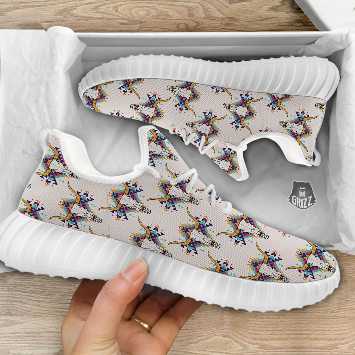 Buffalo Native Print Pattern White Walking Shoes-grizzshop