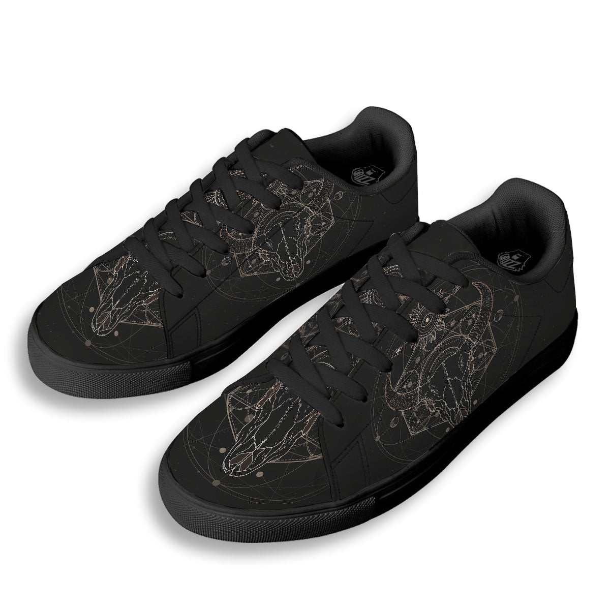 Bull Skull Geometric Print Black Low Top Sneakers-grizzshop