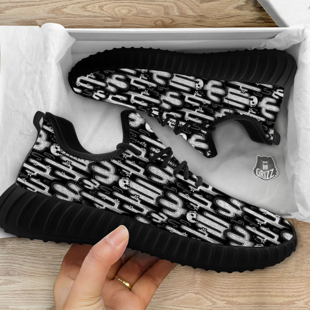 Cactus White And Black Print Pattern Black Walking Shoes-grizzshop