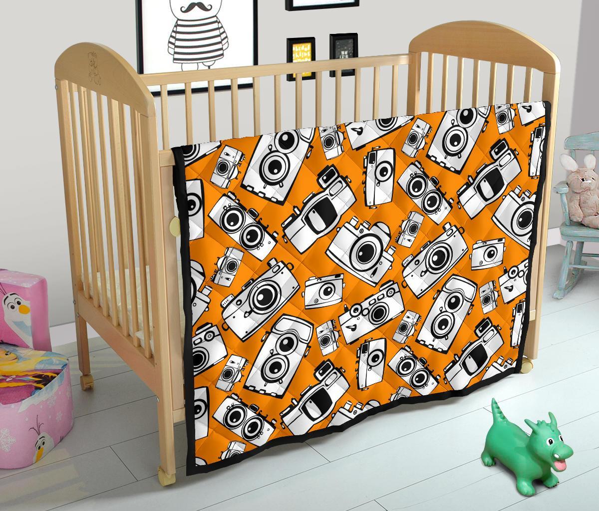 Camera Pattern Print Quilt-grizzshop