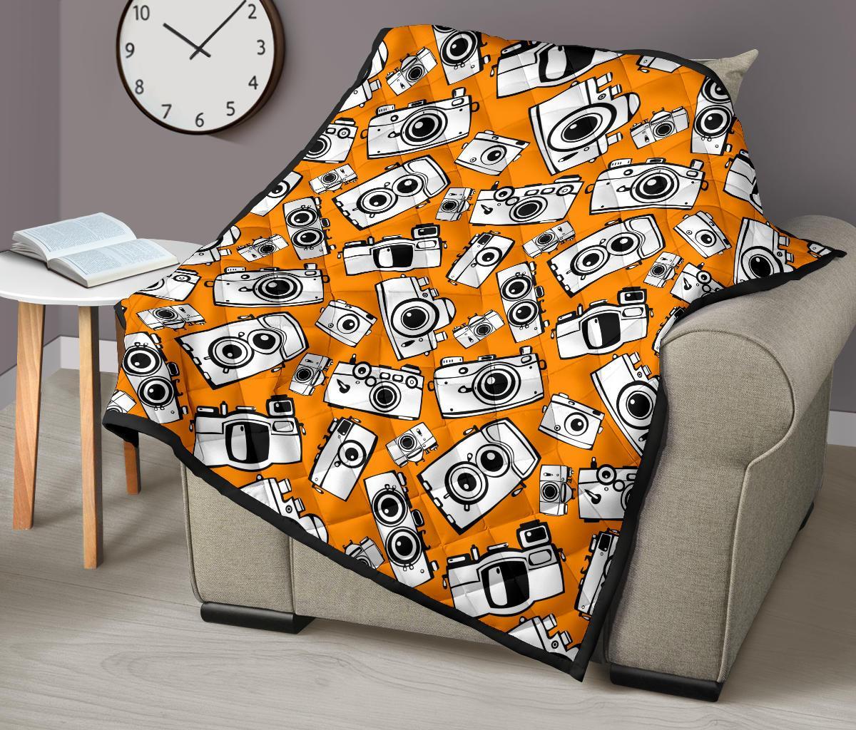 Camera Pattern Print Quilt-grizzshop