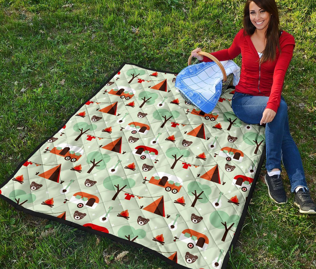Camper Pattern Print Quilt-grizzshop