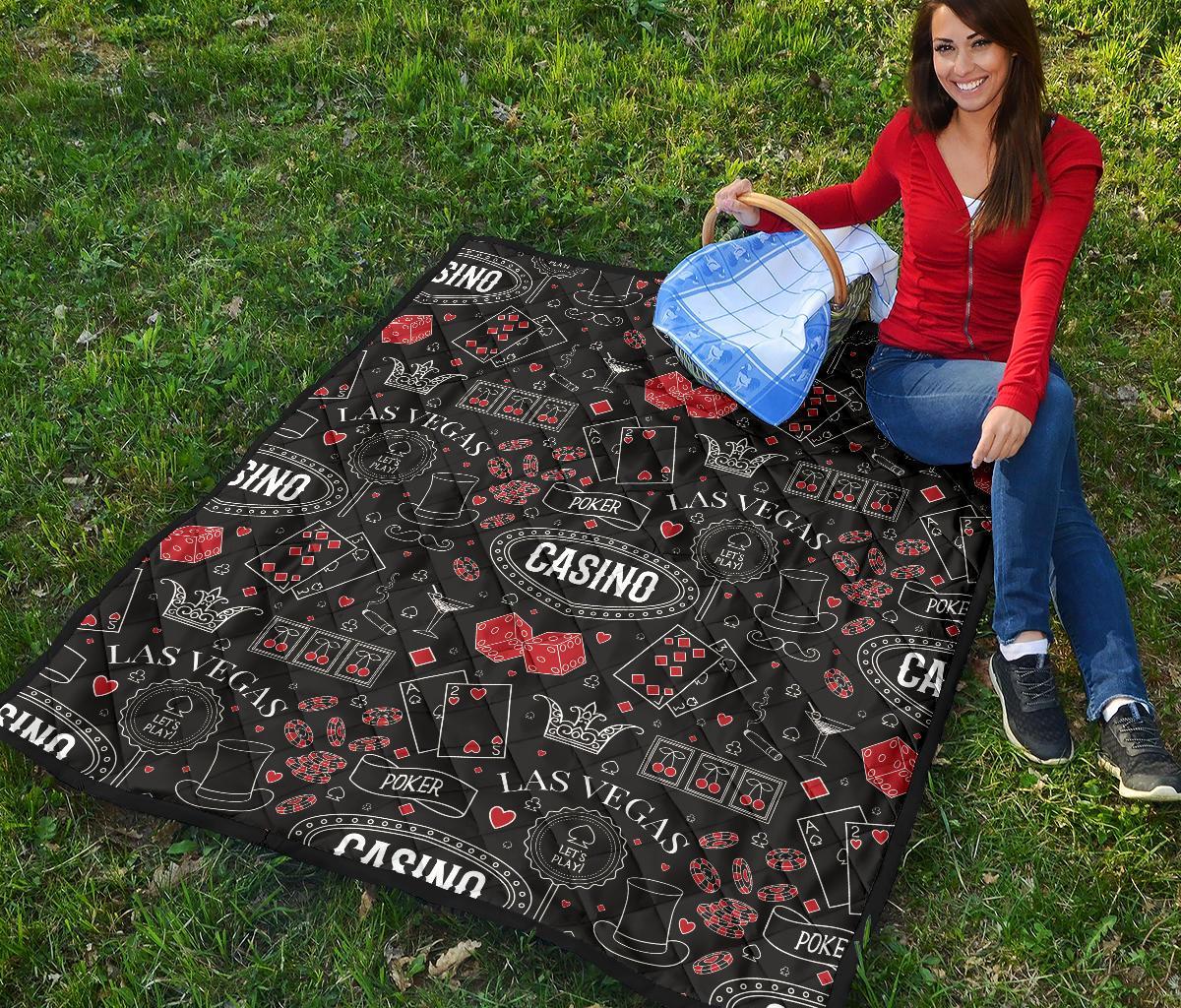 Casino Poker Pattern Print Quilt-grizzshop