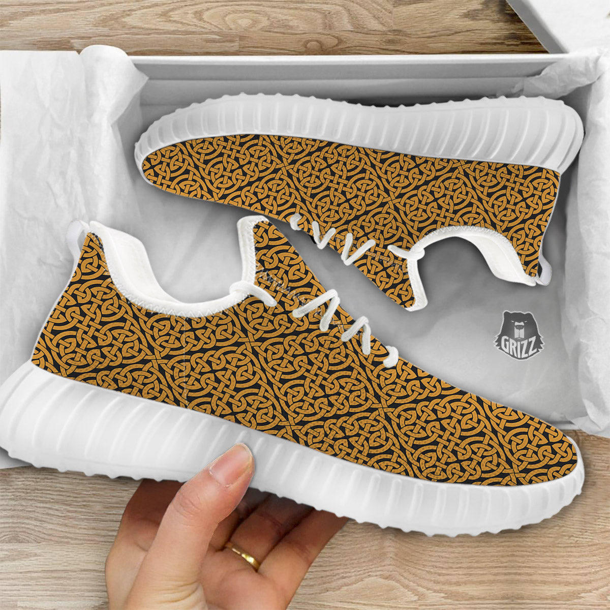 Celtic Knot Print Pattern White Walking Shoes-grizzshop