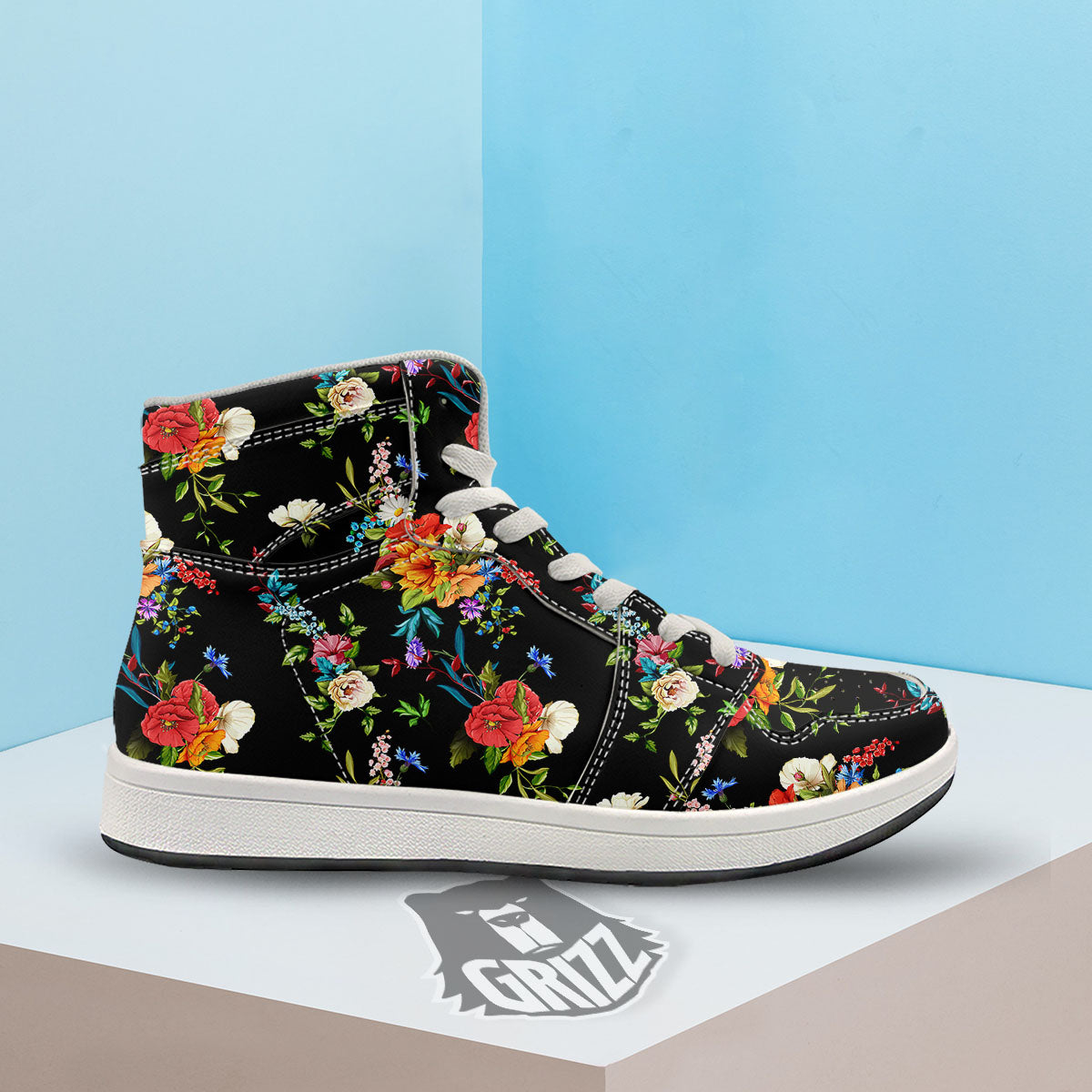 Chamomile And Poppy Print Pattern High Top Sneakers-grizzshop
