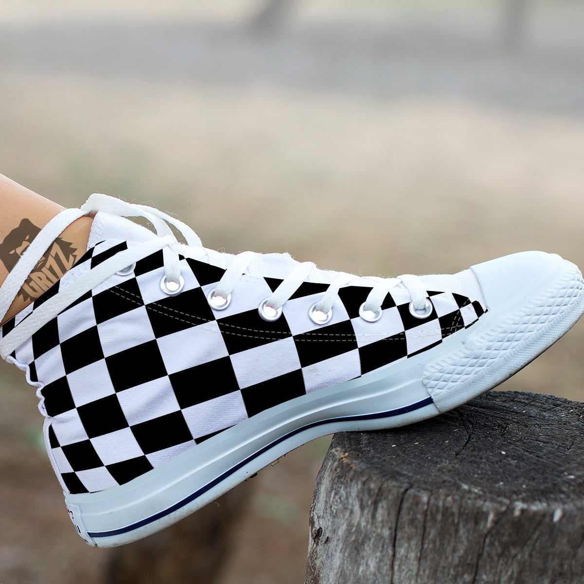 Checkered Board And Convex Shape Print White High Top Shoes-grizzshop
