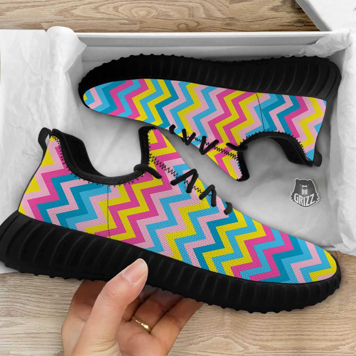 Chevron Rainbow Print Pattern Black Walking Shoes-grizzshop