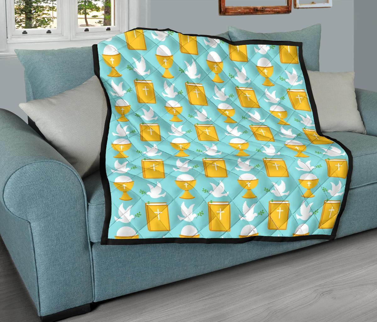 Christian Dove Pattern Print Quilt-grizzshop