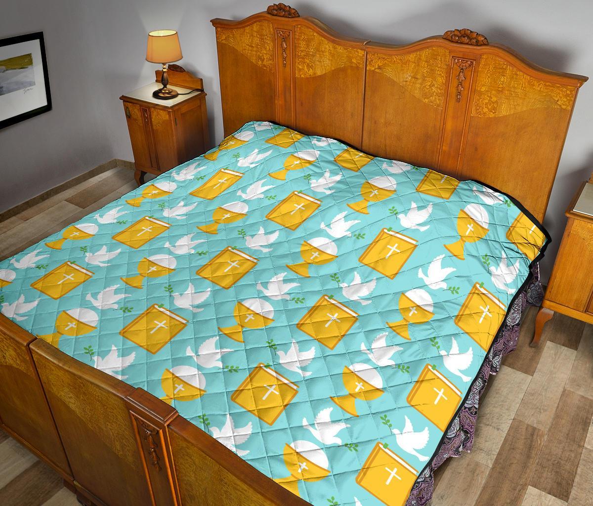Christian Dove Pattern Print Quilt-grizzshop