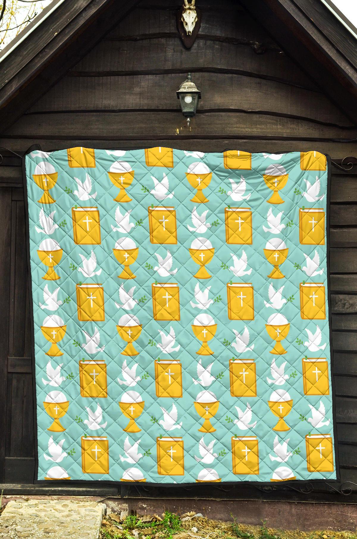 Christian Dove Pattern Print Quilt-grizzshop