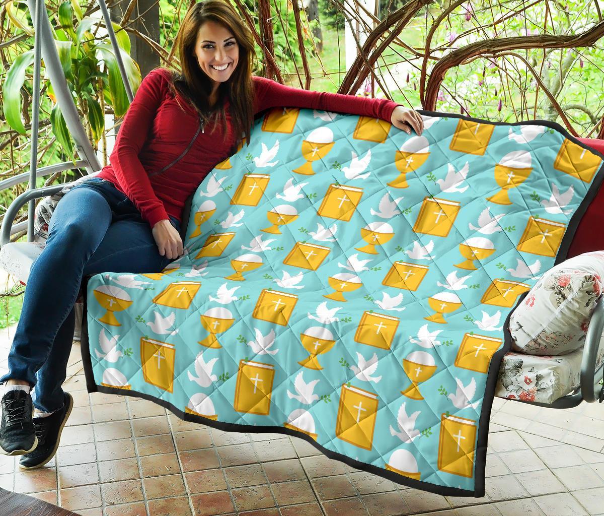 Christian Dove Pattern Print Quilt-grizzshop