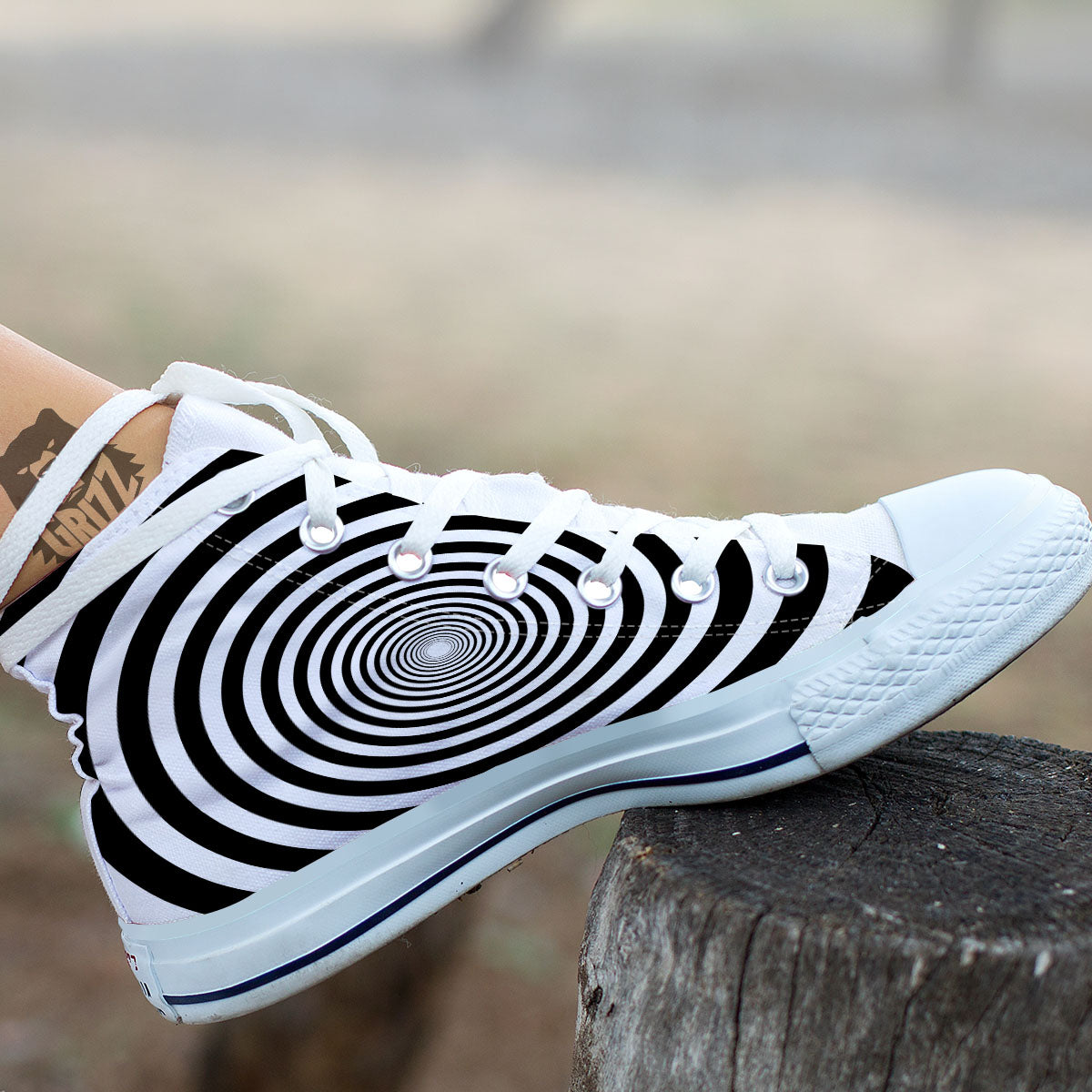 Circle Illusion White And Black Print White High Top Shoes-grizzshop