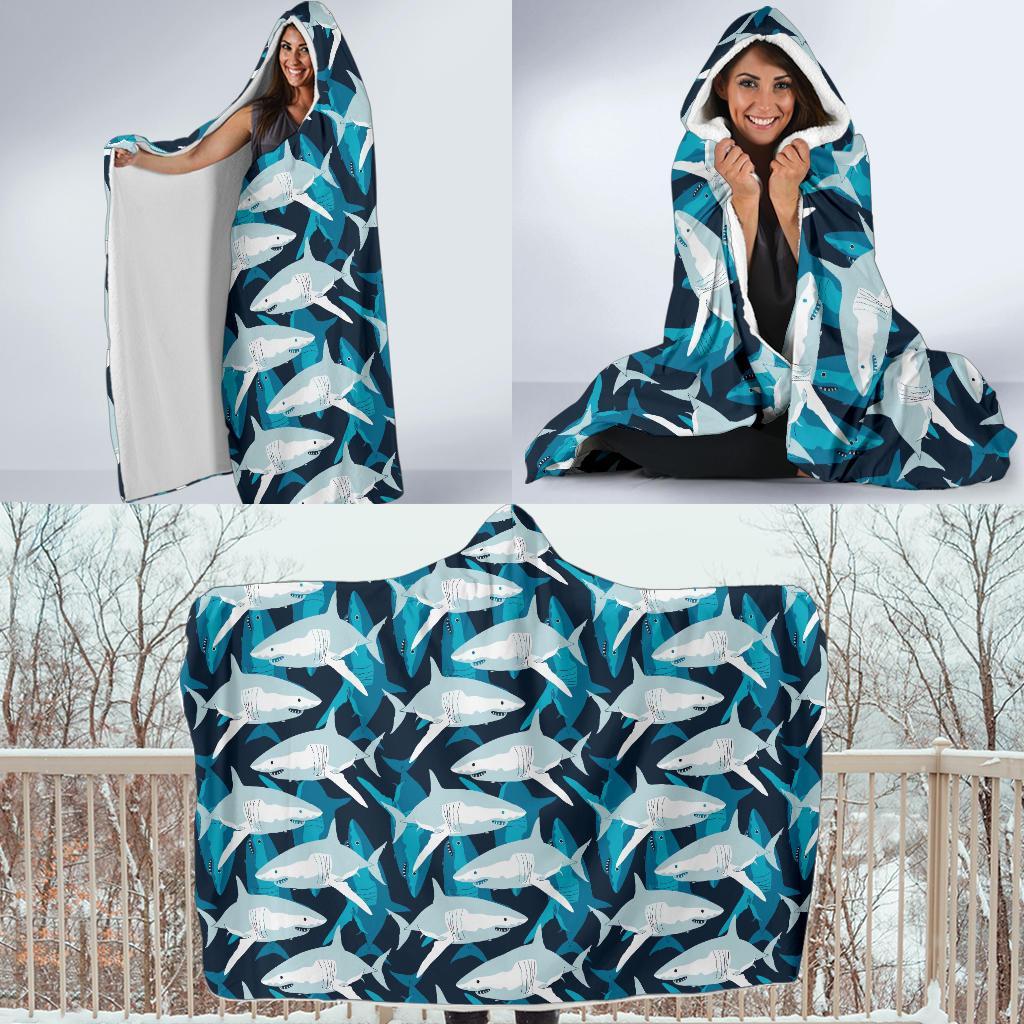 Circling Shark Pattern Print Hooded Blanket-grizzshop