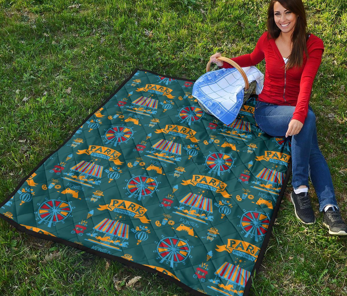 Circus Amusement Park Pattern Print Quilt-grizzshop