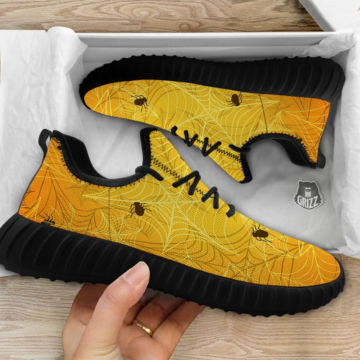 Cobweb Yellow Print Black Walking Shoes-grizzshop