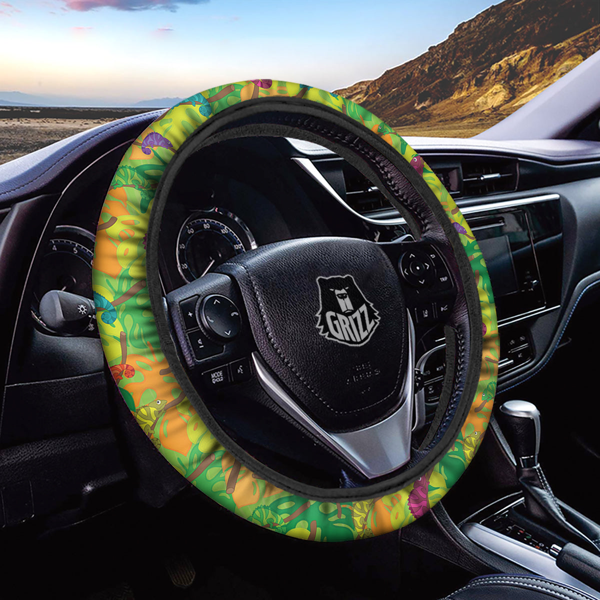 Colorful Chamaleon And Monstera Tropic Leave Print Pattern Car Steering Wheel Cover-grizzshop