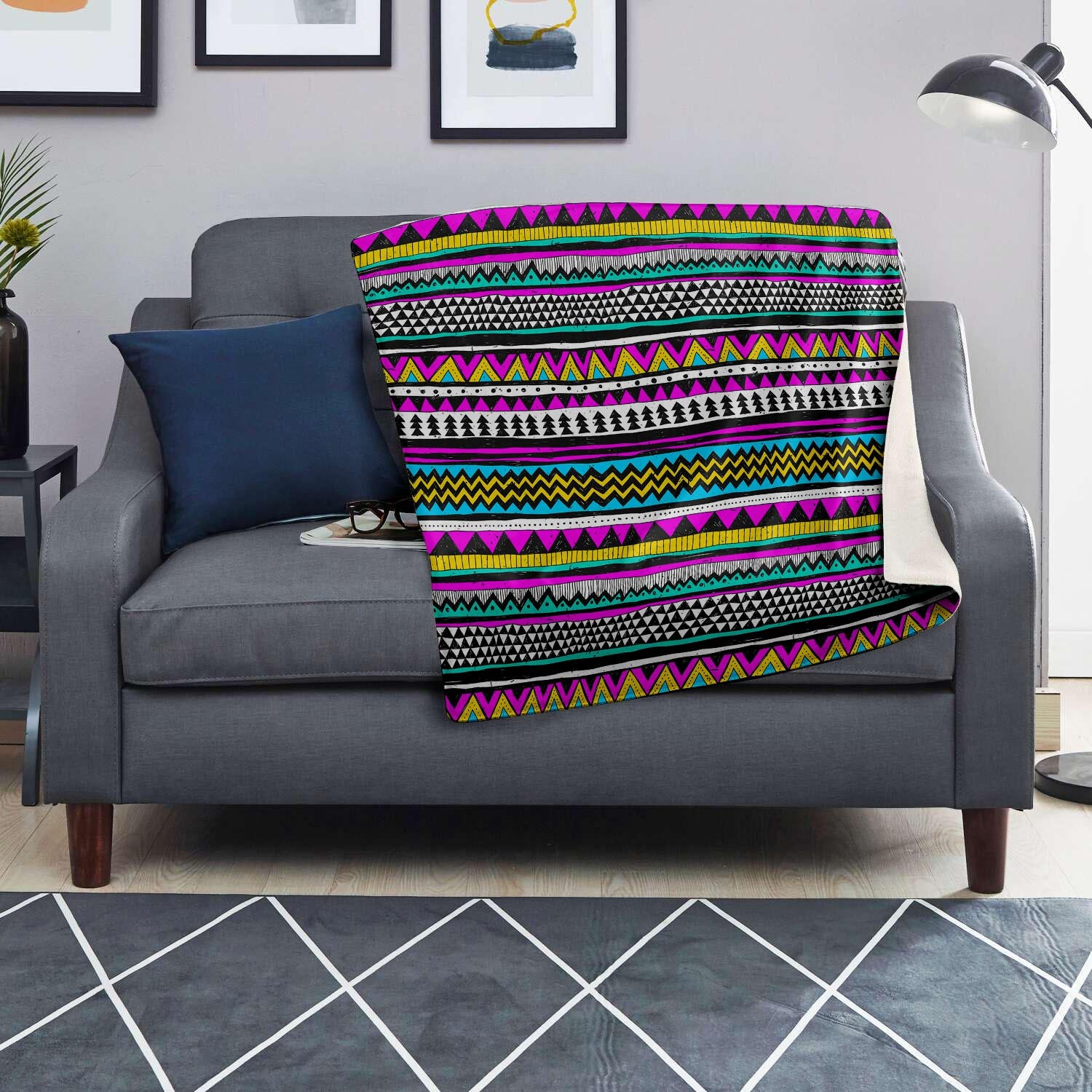 Colorful Indian Aztec Doodle Triangles Blanket-grizzshop