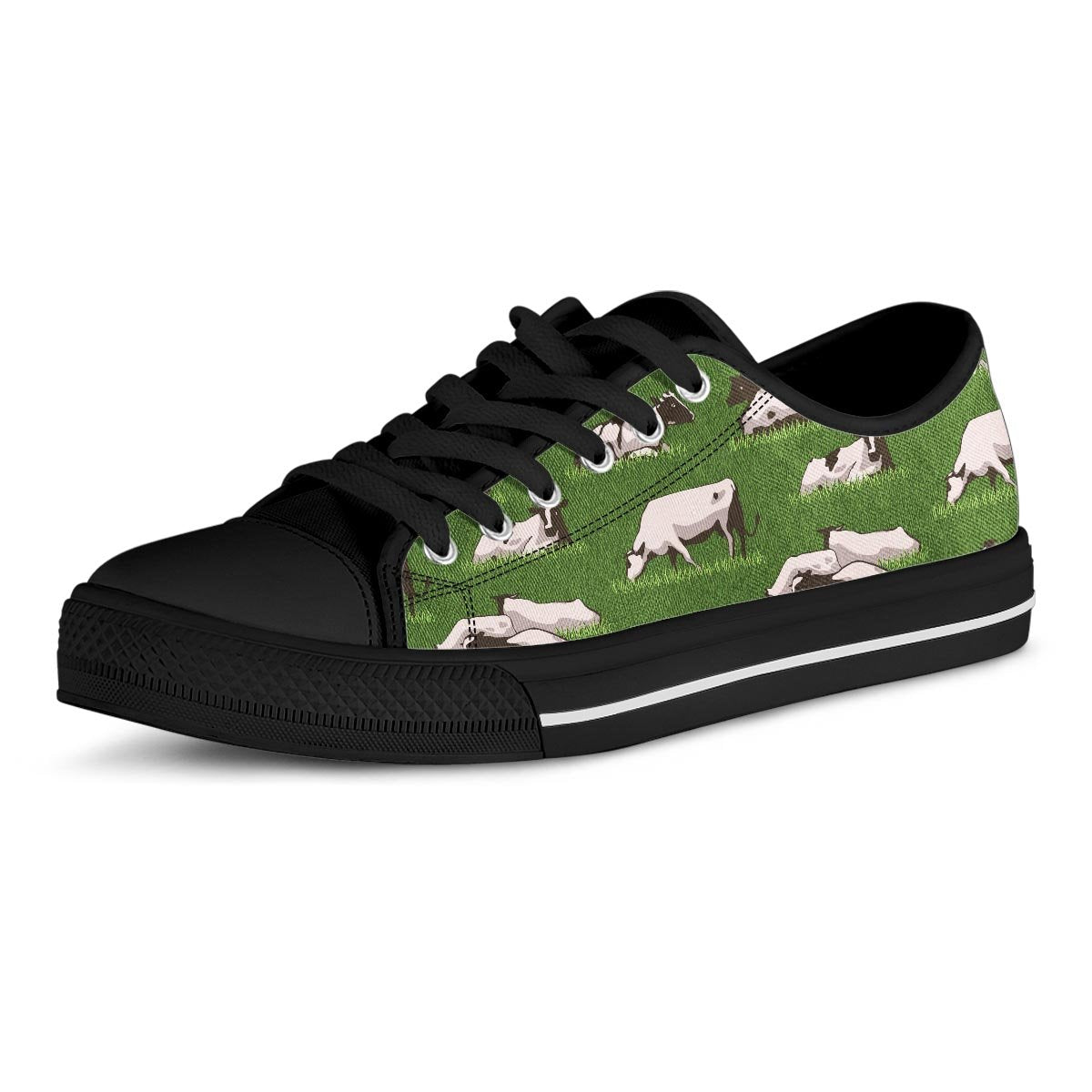 Cow In Grass Print Men's Low Top Shoes-grizzshop