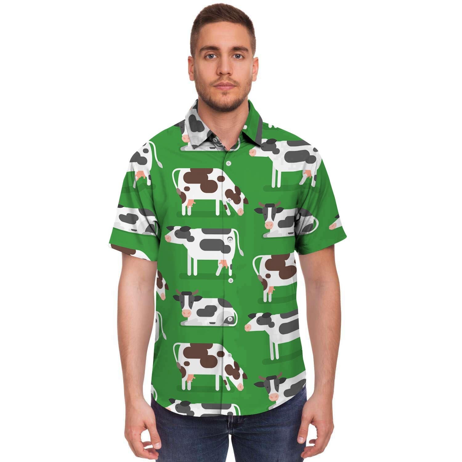 Cow In Green Grass Print Men's Short Sleeve Shirt-grizzshop