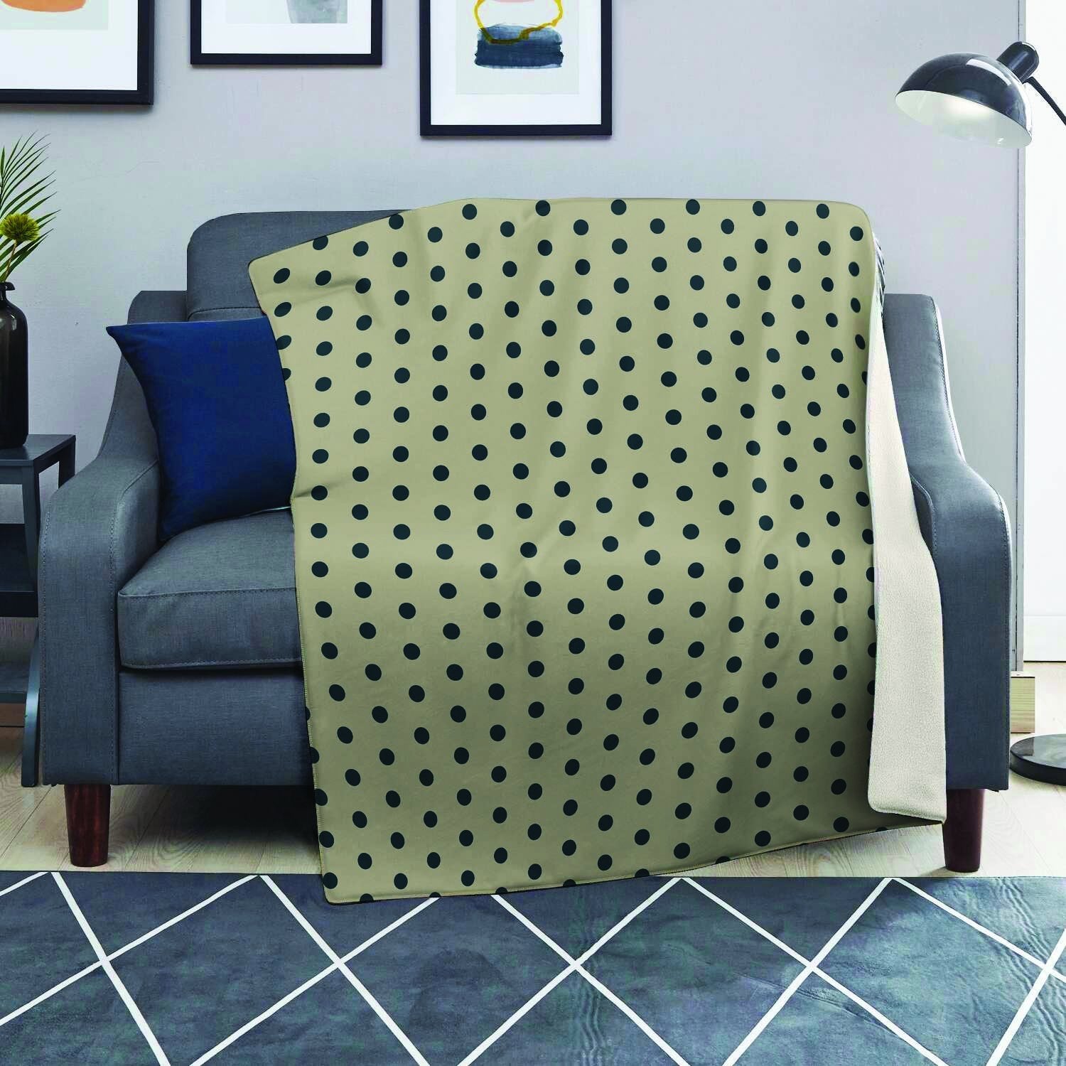 Cream And Black Polka Dot Print Blanket-grizzshop