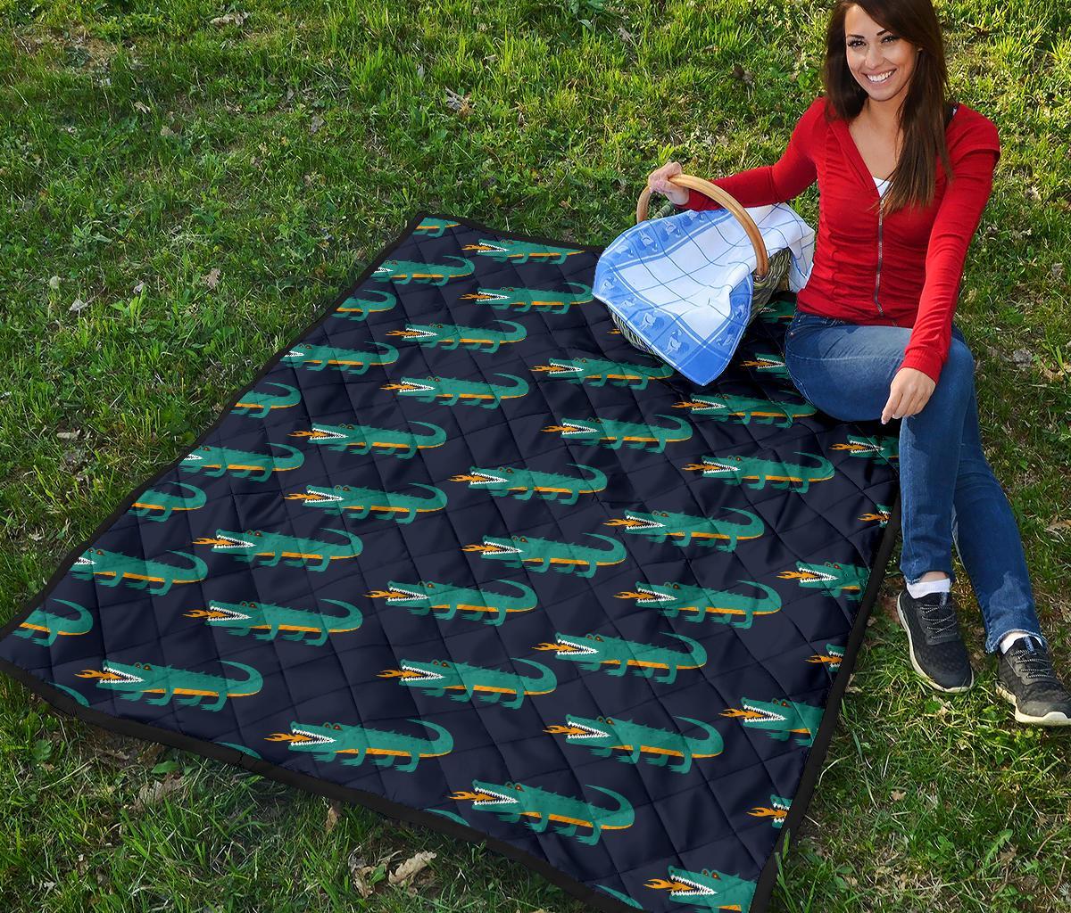 Crocodile Pattern Print Quilt-grizzshop