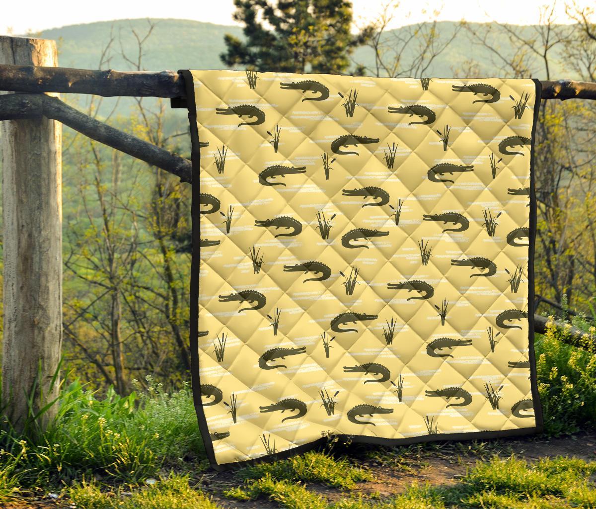 Crocodile River Print Pattern Quilt-grizzshop