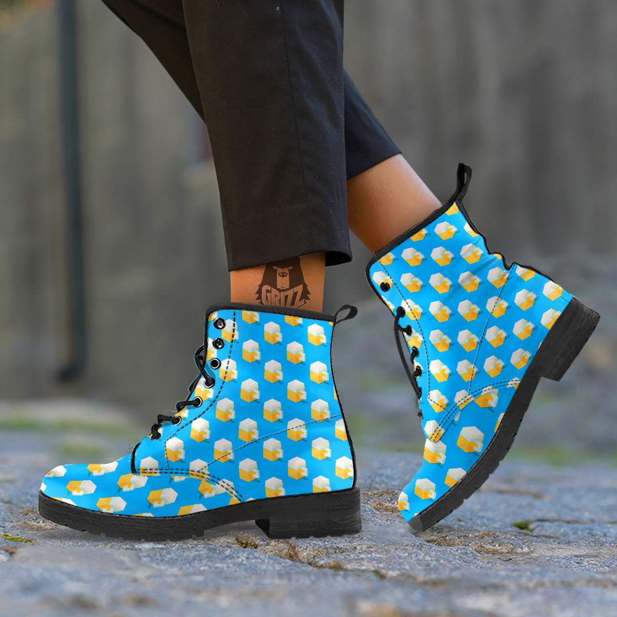 Cubic Beer Mugs On Blue Print Pattern Leather Boots-grizzshop