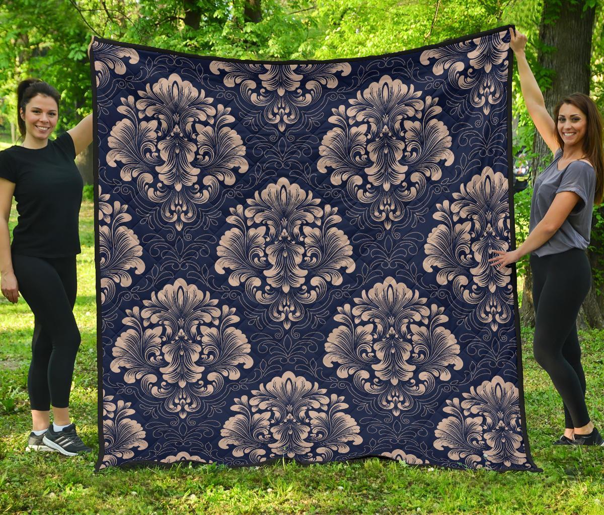 Damask Pattern Print Quilt-grizzshop