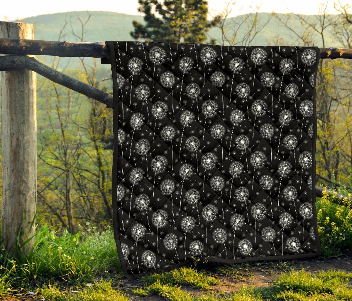 Dandelion Black Pattern Print Quilt-grizzshop