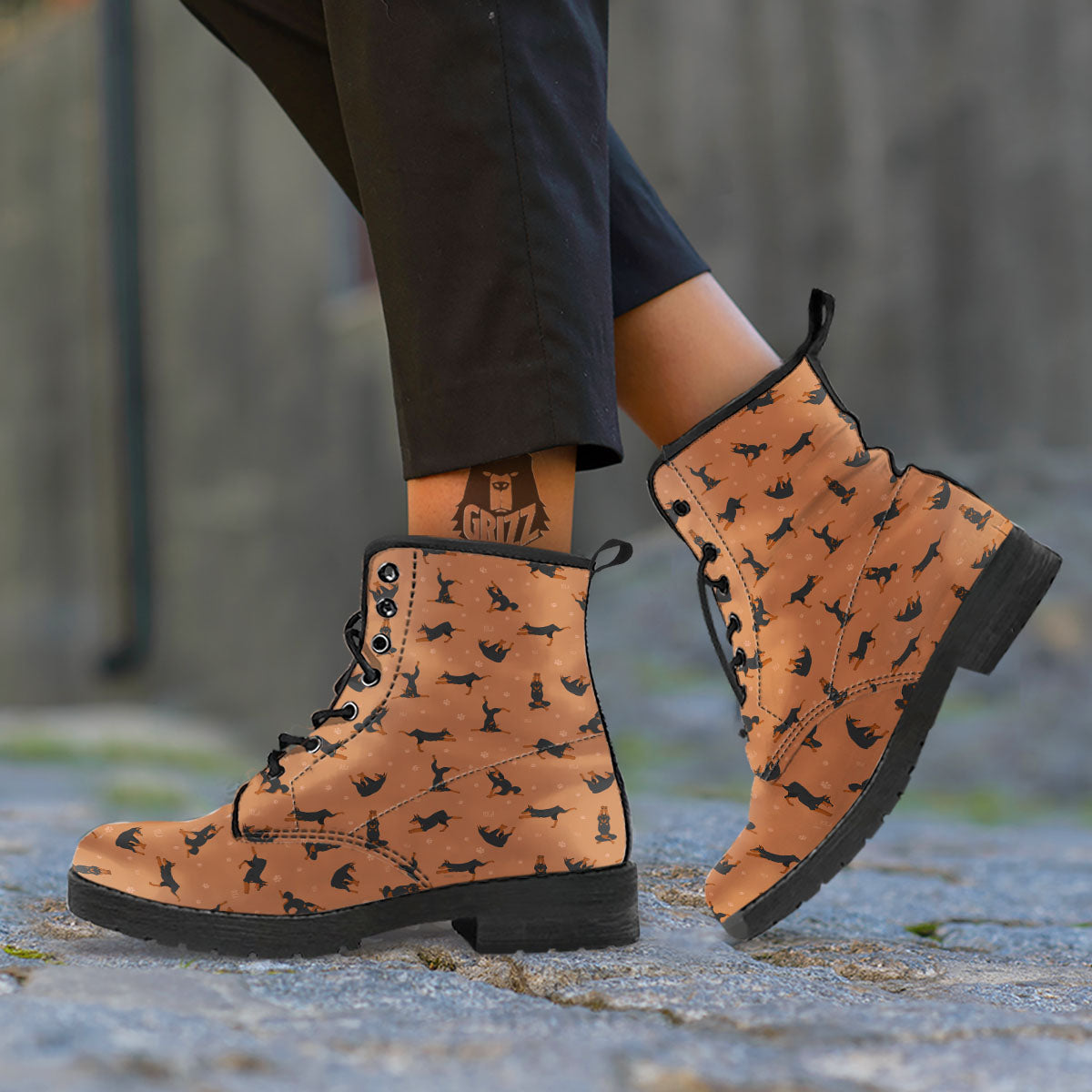 Dobermann Print Pattern Leather Boots-grizzshop