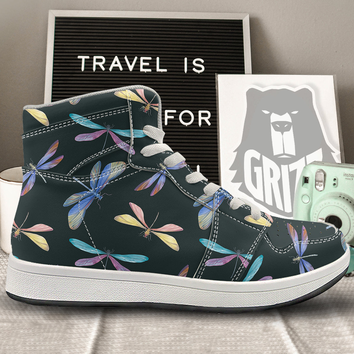 Dragonfly Vintage Print Pattern High Top Sneakers-grizzshop
