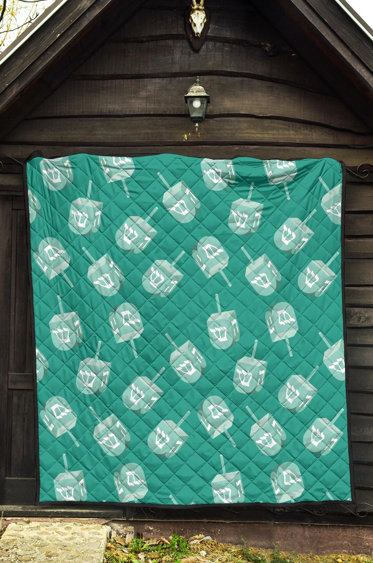 Dreidel Pattern Print Quilt-grizzshop