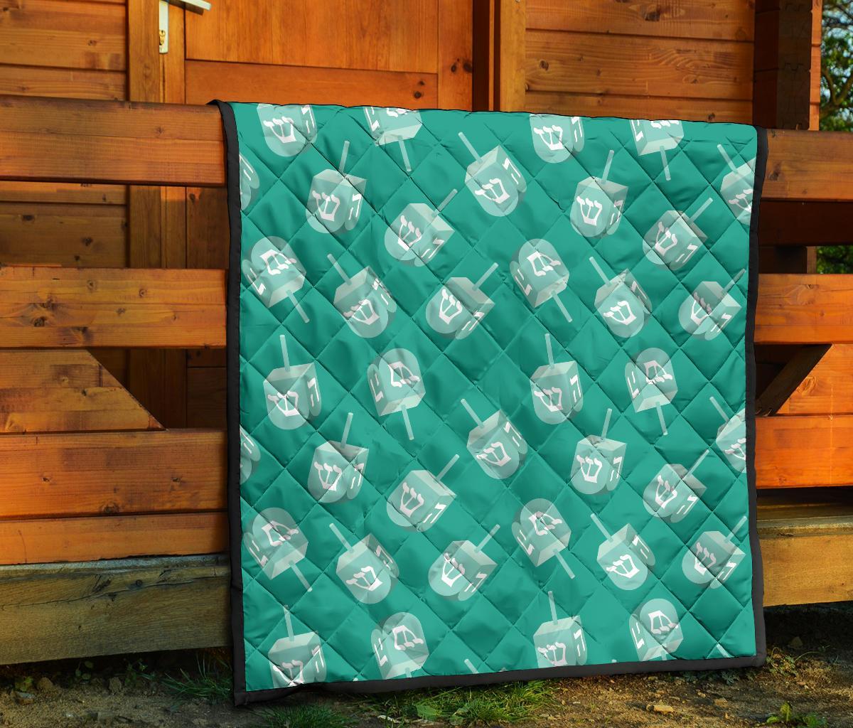 Dreidel Pattern Print Quilt-grizzshop