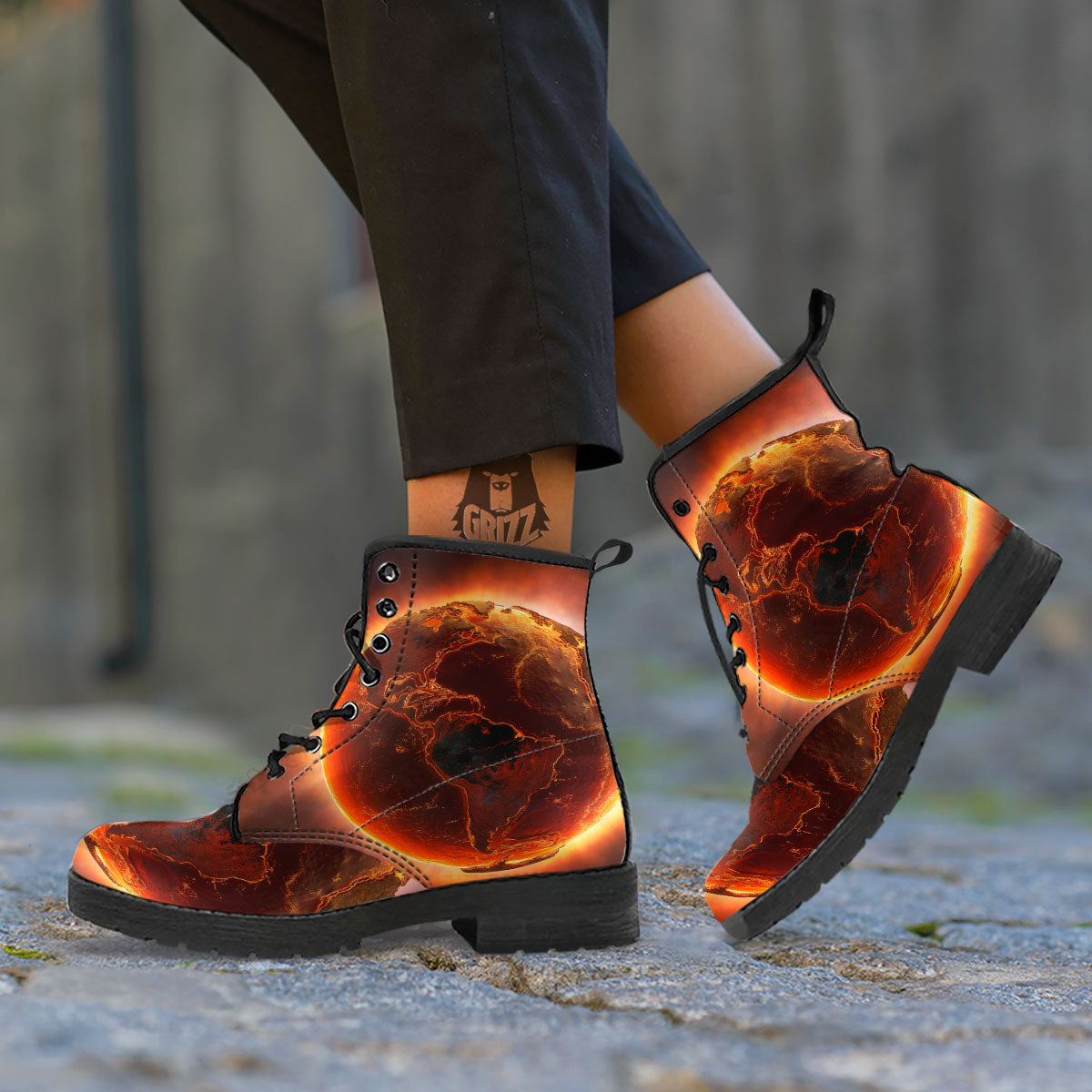 Earth Burning Print Leather Boots-grizzshop