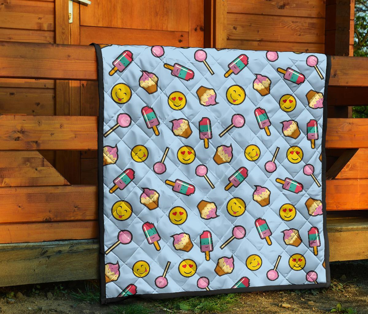 Emoji Dessert Pattern Print Quilt-grizzshop